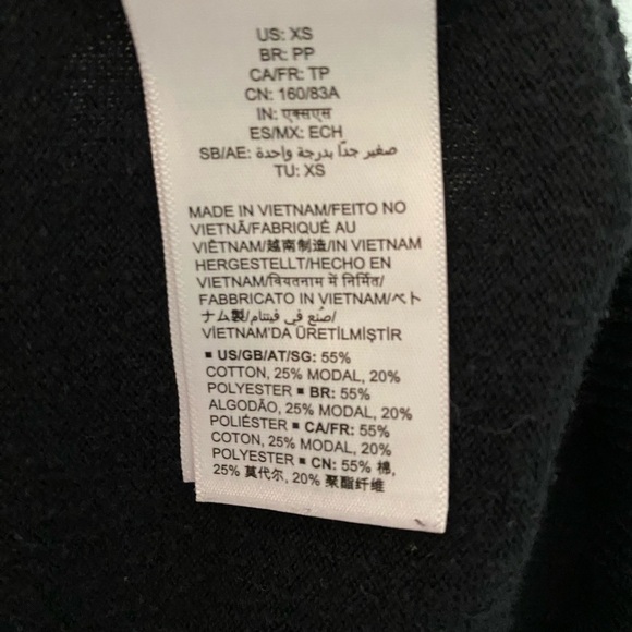 Women’s Black Button-Up Cardigan Size XS - Picture 7 of 7